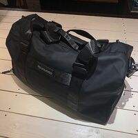 ラバーロゴ 4ポケット 2WAYボストンバック